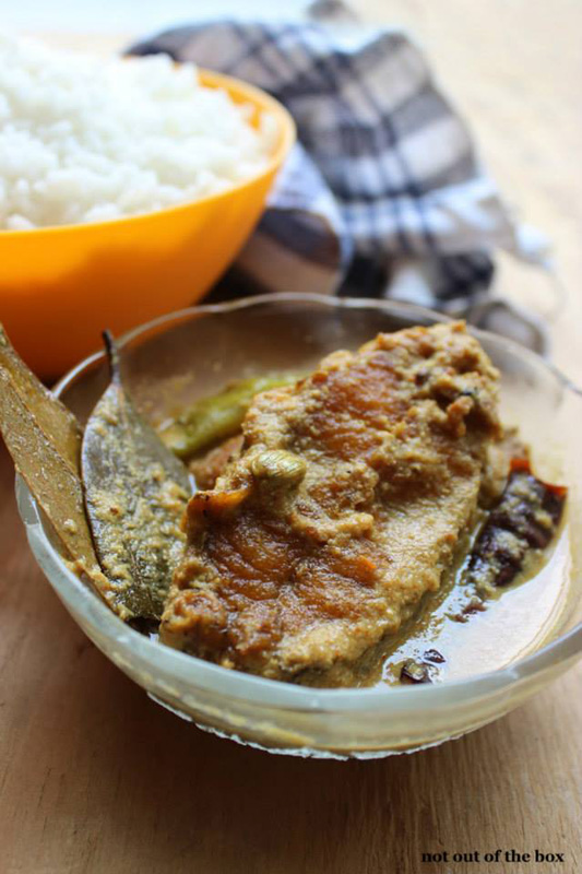 Poshto Bhetki/Bhetki fish in spicy poppy seeds gravy
