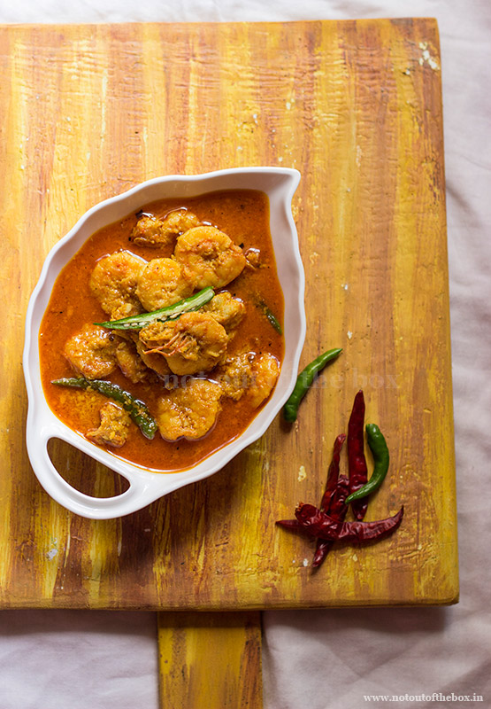 Doi Chingri Bhapa/Prawn Yogurt Curry