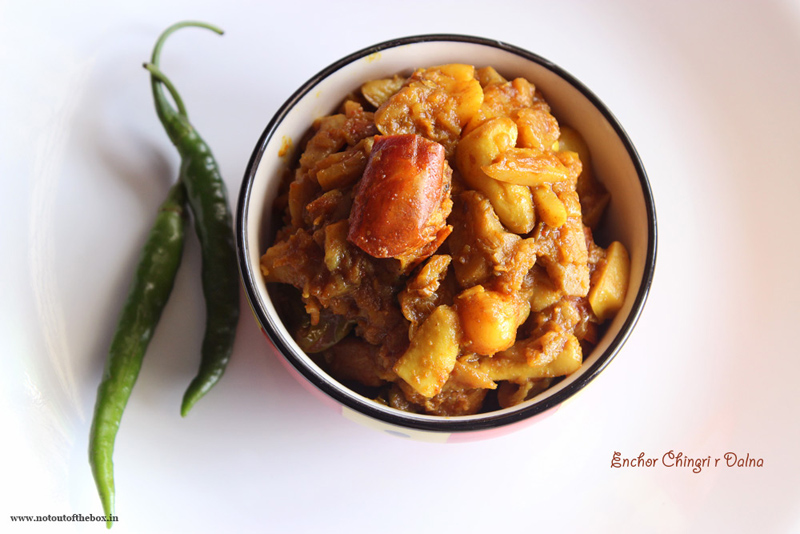 Enchor Chingri r Dalna/Jackfruit Curry with Prawns