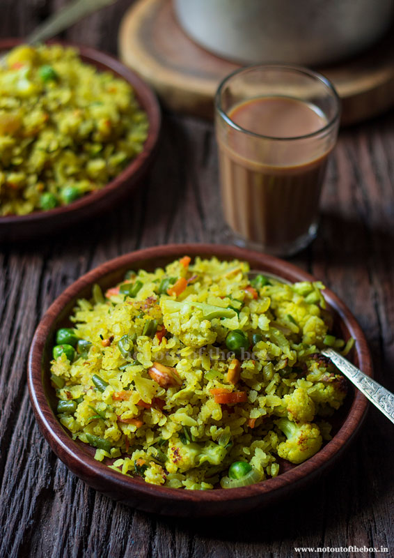 Chirer Polao/Bengali style Poha with Veggies