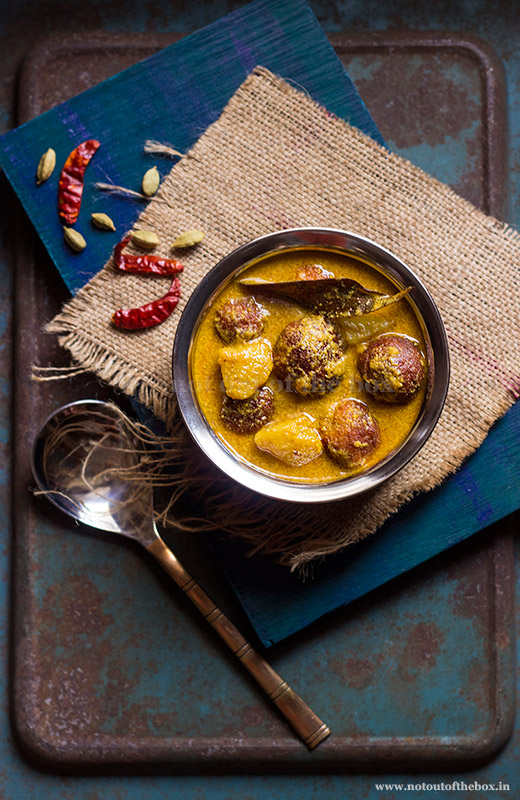 Chanar Dalna/Bengali style Cottage Cheese Kofta Curry