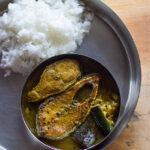 Ilish er Begun Jhol/Hilsa Curry with Eggplant