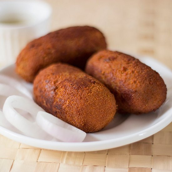 Chingrir Chop/Prawn Croquettes- Kolkata Street Style