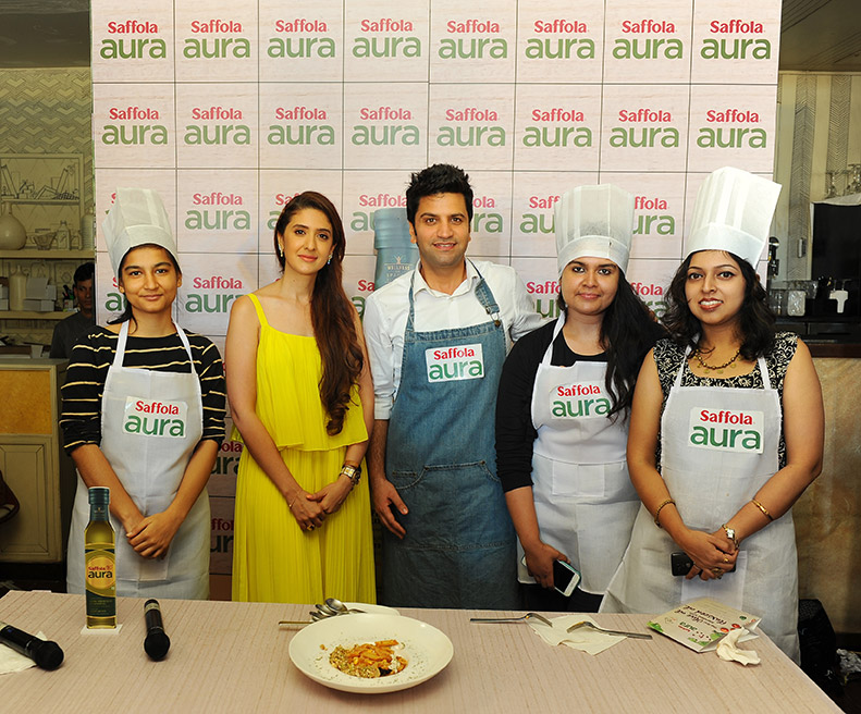 Our team with Kunal Kapur and Pooja Makhija