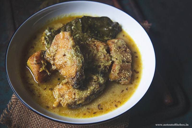 Gondhoraj Bhetki / Gondhoraj Barramundi Fish Curry