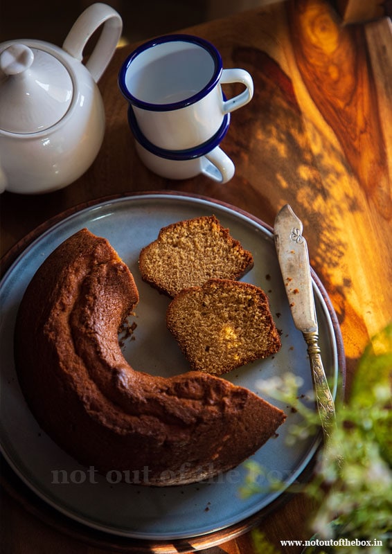 Khejur Gur Cake / Date Palm jaggery Cake